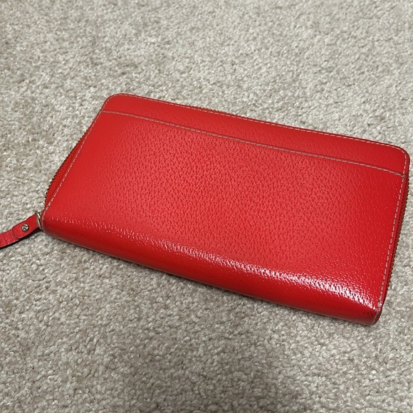 Kate Spade Wallet - Picture 2 of 5